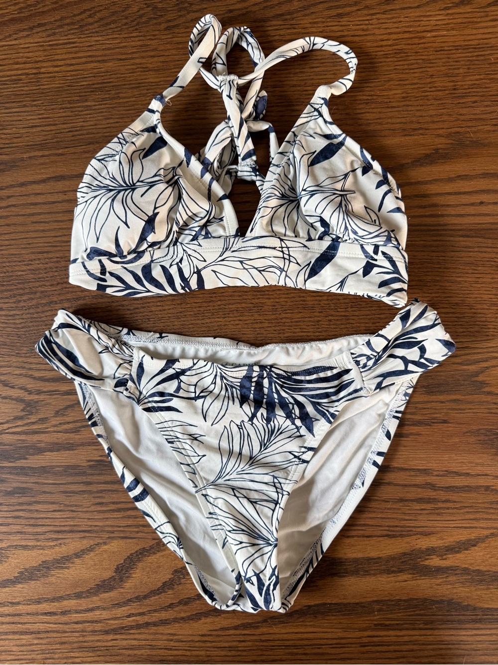 White & Navy Leaf Print Bikini Set